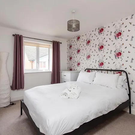 Lovely House For 5 Near Etihad Stadium By Guestready * 曼彻斯特