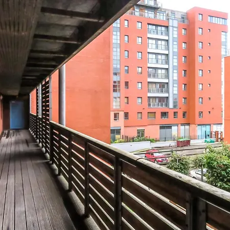 Large Modern 2 Bedroom Flat In Iconic Castlefield Апартаменты *
