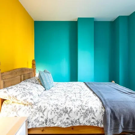 Large Modern 2 Bedroom Flat In Iconic Castlefield * Манчестер