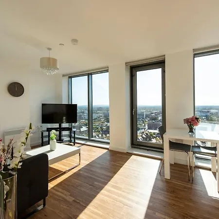 Bright Modern 2br Apt In Media City By Guestready Lägenhet
