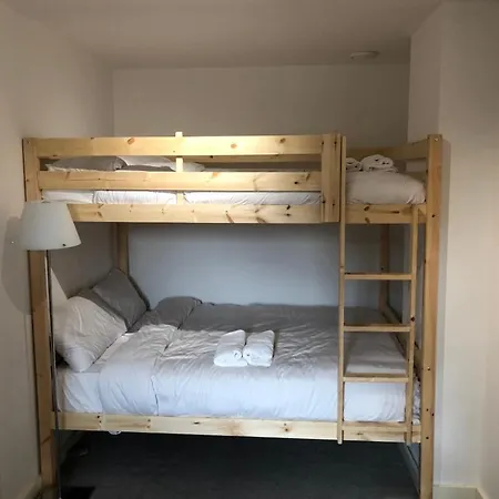 16 Barrow St Μάντσεστερ