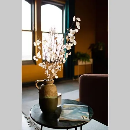 Апартаменты Scandinavian Mid-century On Beech Road Манчестер