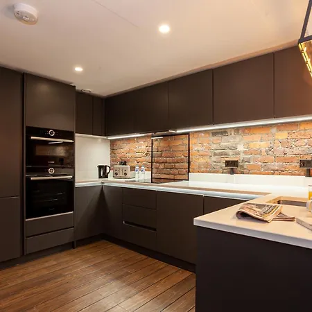 Luxury Retreat In The Heart Of Manchester
