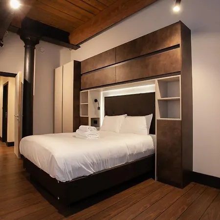 Stunning Warehouse Conversion In The City Centre
