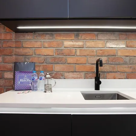 Stunning Warehouse Conversion In The City Centre Апартаменты *