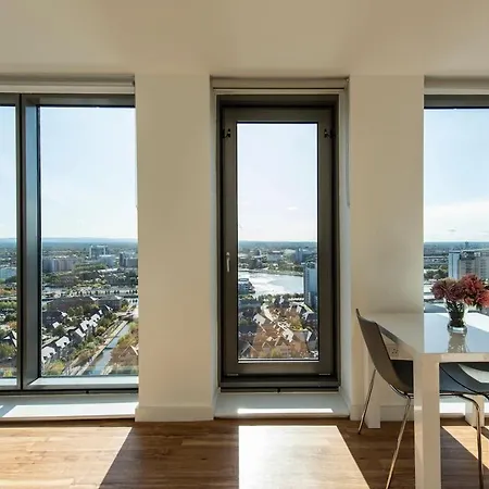 Bright Modern 2br Apt In Media City By Guestready Lägenhet