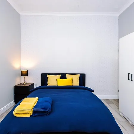 Tatil Evi 3 Bedroom House Salford Hosted By Mcr Dens *