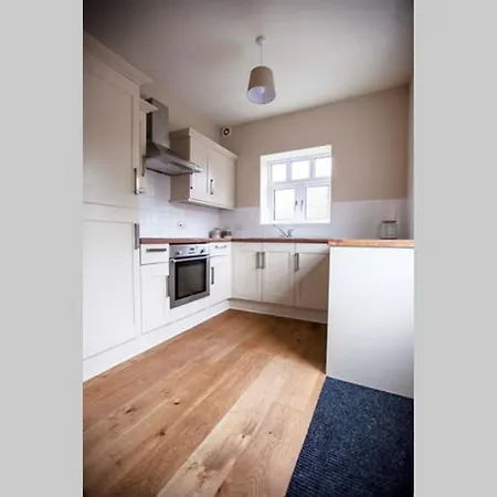 Tasteful 5 Bedroom House Close To City Centre Prázdninový dům Manchester