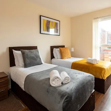 Modern 2br Flat In Central By Guestready