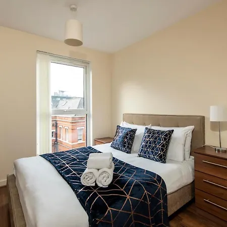 Апартаменты Modern 2br Flat In Central By Guestready