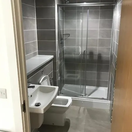 2 Bed Media City Lägenhet