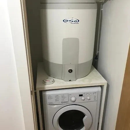 2 Bed Media City Manchester