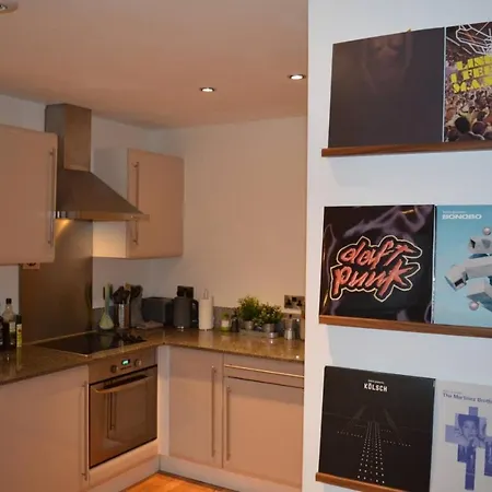 Spacious Homely Flat Next To Cool Ancoats Area Апартаменты Манчестер