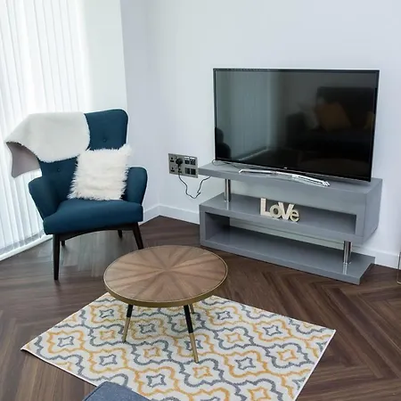 Modern 2br Flat In Media City, Sleeps 5 By Guestready * Manchester