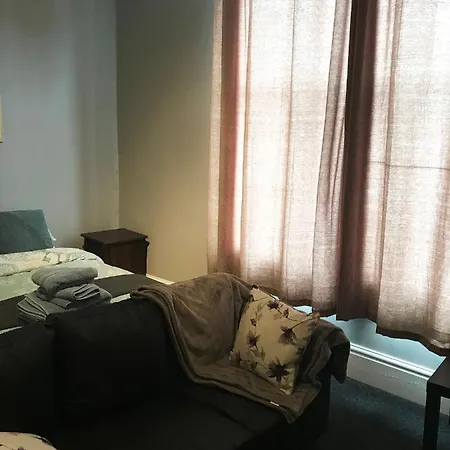 Guest house Magnificent Suites *