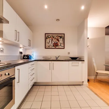 Stylish & Comfortable 1bed Apt Close To The Arena! Manchester
