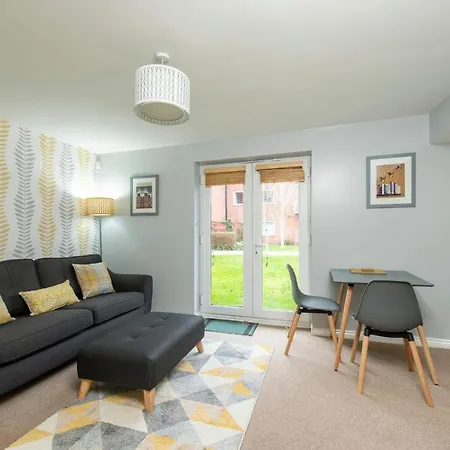 Stylish Flat In West Didsbury By Guestready Apartment