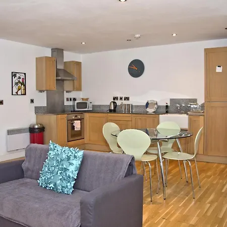 Manchester Apartment דירה מנצ'סטר