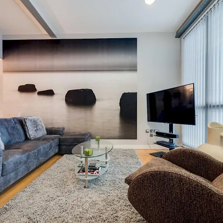 Stylish & Comfortable 1bed Apt Close To The Arena! *