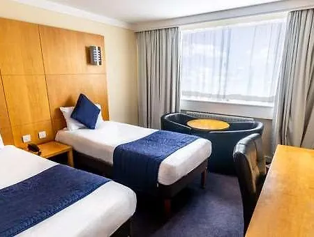 Airport Hotel 3*