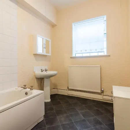 Old Trafford Stadium 3* Salford (Greater Manchester)