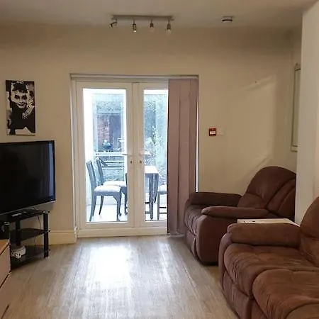 Apartment Didsbury Village *