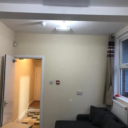 Manchester City Rooms