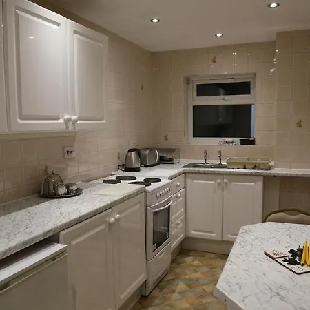 La Suisse Serviced Apartment
