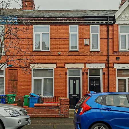 בית נופש Tropicana House: Entire For 6, Near Oxford Rd מנצ'סטר