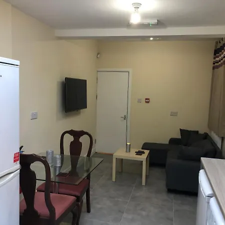 Manchester City Rooms *