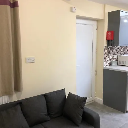 Manchester City Rooms