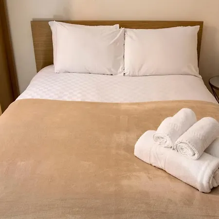 Apartment Spacious 2bdr Apt In Central By Guestready