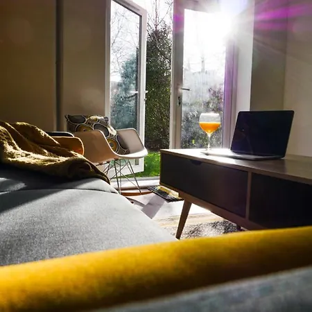 Amazing 5* 2-bed In