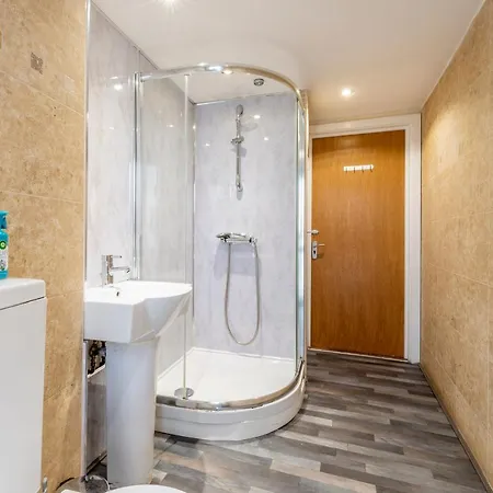 Exchange Apartment *