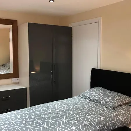 133b Park Road Stretford Apartment *