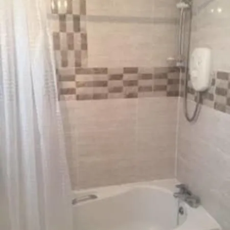 Holiday home Lovely 3 Bed House Nr Etihad Stadium & Centre *