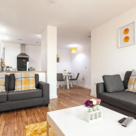 Appartement X1 Media City 3 Bedroomed Free Wifi & Free Parking