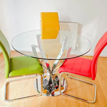 Airport Lounge - 3 Bed - 6 Persons Apartment Manchester