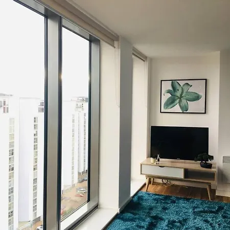 The Media City Vista- Apt, Great Views Manchester