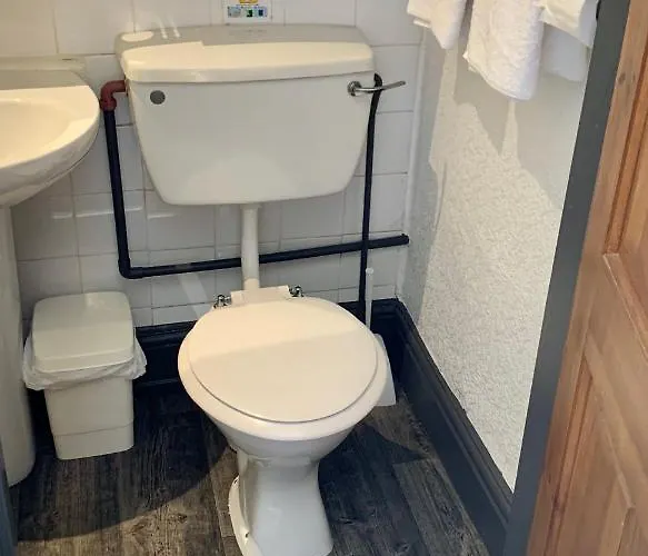 - Free Parking Guest house Manchester