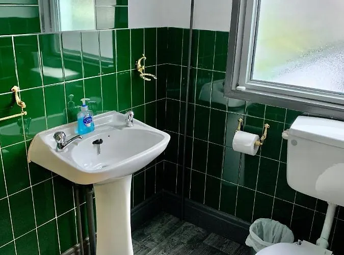 Guest house - Free Parking Manchester