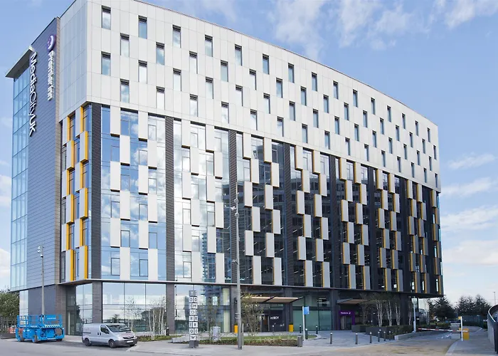 Premier Premier Salford Quays