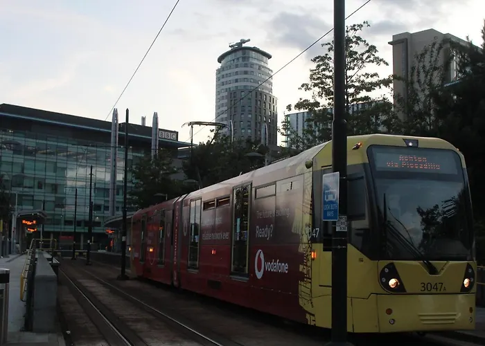 Esquire Media Apartman