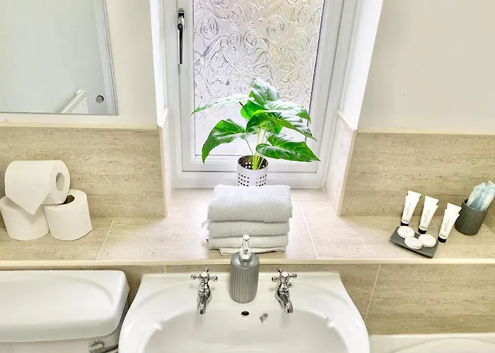 아파트 Convenient Centre 3bd With Free Parking