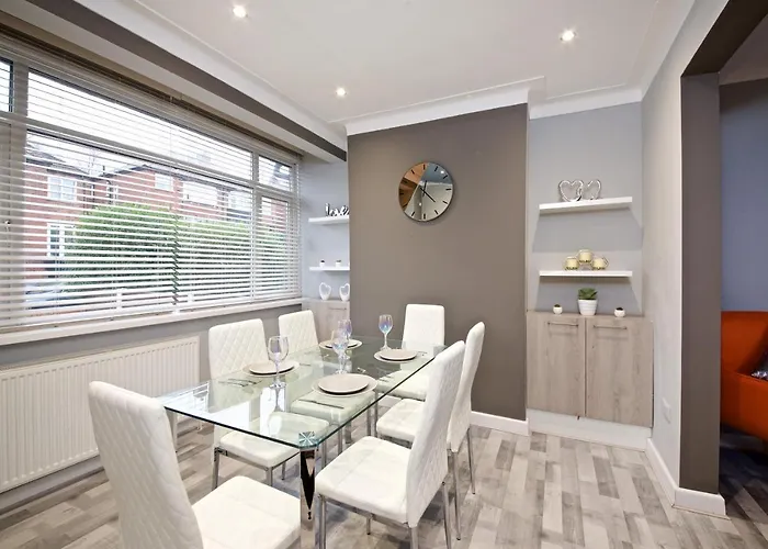 Beautiful Cozy With Free Parking