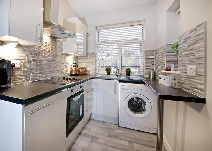 Beautiful Cozy With Free Parking Semesterbostad