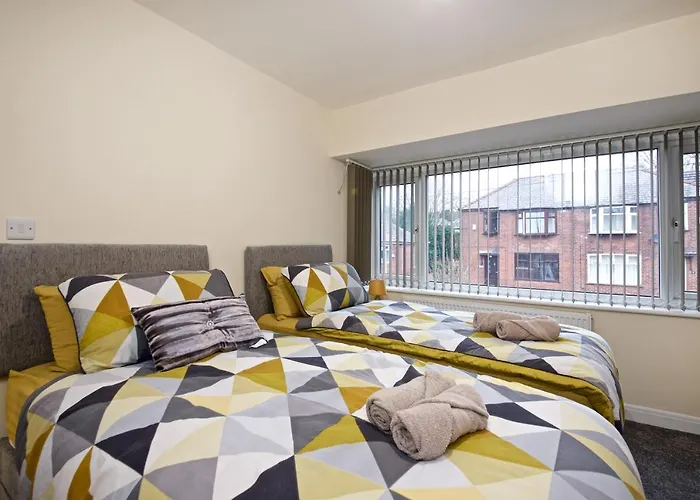 Dom wakacyjny Beautiful Cozy With Free Parking Manchester