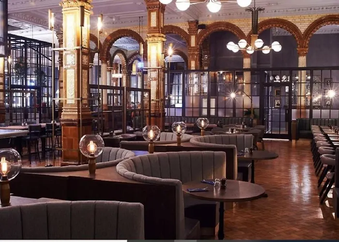 Beautiful 4 Bedroom Victorian Sleeps 7 Stockport Apartamento Mánchester