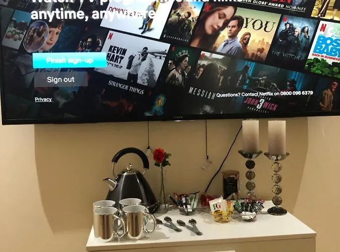 Big Rusholme With Tv And Private Bathroom-parking&wifi Oda ve Kahvaltı Manchester