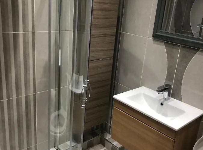 Oda ve Kahvaltı Big Rusholme With Tv And Private Bathroom-parking&wifi Manchester